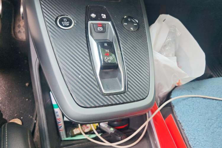 Used Audi Q5 e-tron 2022 40 e-tron Starlight Edition Mech Kit
