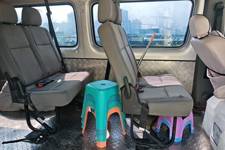 Used Foton Toano 2021 2.0T Manual Tongtu Extended-Wheelbase Mid-Roof 5/6/7-Seater 4F20TC3
