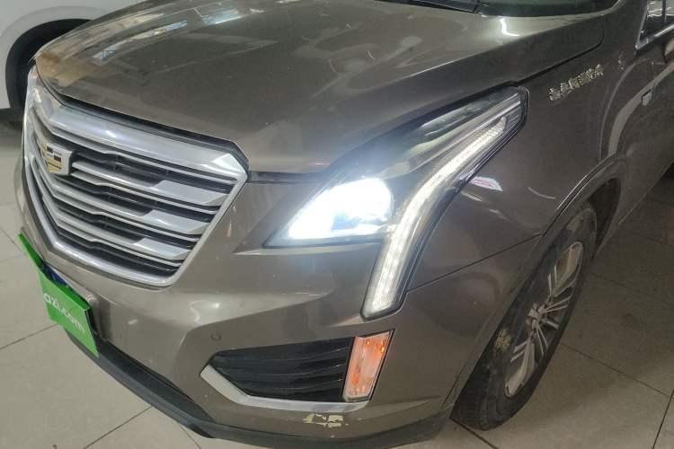 Used Cadillac XT5 2016 25T Luxury Model
