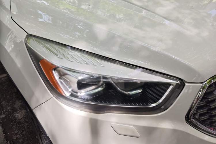 Used Ford Kuga 2019 EcoBoost 180 Two-Wheel-Drive Titanium Plus Model China VI Standard
