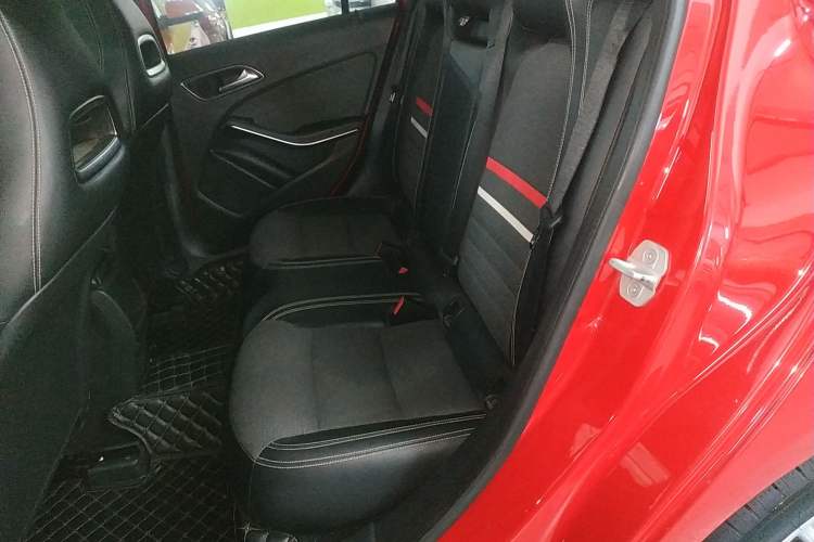 Used Mercedes-Benz A-Class 2015 A 180 Left Rear Seat