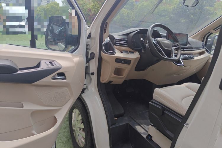 Used SAIC MAXUS V90 RV 2021 Traveler V90