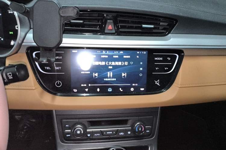 Used Geely Auto Vision S1 2018 1.4T CVT Fēngruì Model
