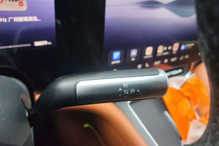 Used Hima AITO M9 2024 Range-Extended Ultra Version 42 kWh 6-Seater Model Gear Lever