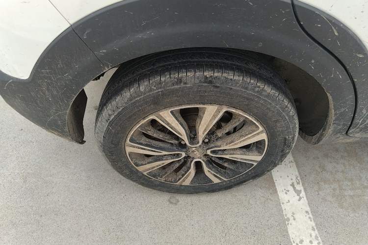 Used Kia kx1 Stonic 2021 1.4L CVT Fun Edition