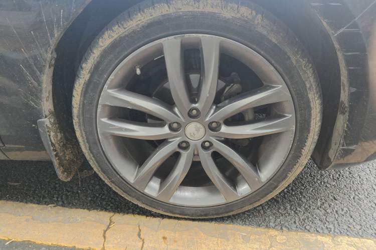 Used Hongqi H5 2018 30TD Smart Connect Dynamic Edition