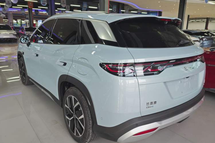 Used BYD Song L DM-i 2025 Intelligent Driving Version 160 km Beyond-Range Type Rear Left 45 Deg