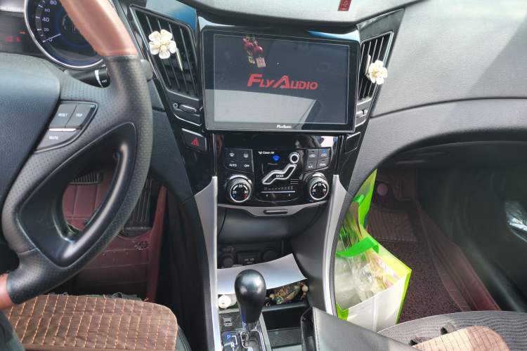 Used Hyundai Sonata 2011 2.0L Automatic Leading Edition