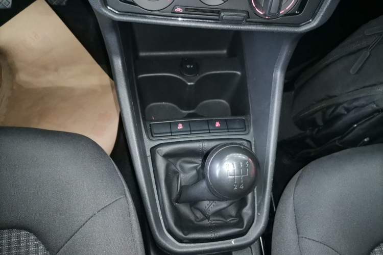 Used Volkswagen Santana 2019 1.5L Manual Fashion Edition China VI Standard