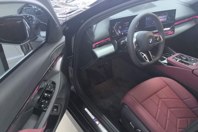 Used BMW 5 Series 2025 530Li Leading Model M Sport Package