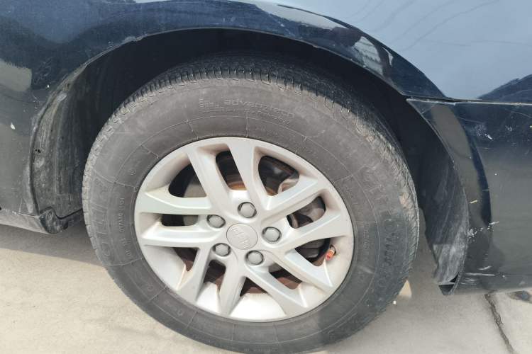 Used Geely Auto Emgrand 2016 Sedan 1.5L Manual Luxury Model
