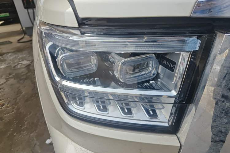 Used Tank 500 New Energy 2023 Hi4-T
