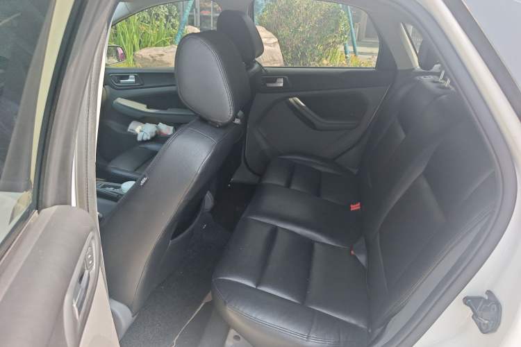 Used Ford Focus 2013 Hatchback Classic 1.8L Manual Base Model
