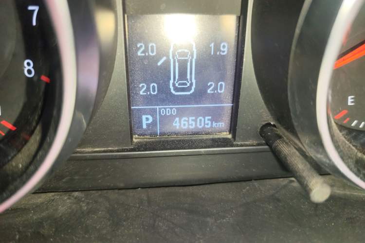 Used Haval H6 2015 Sport Edition 1.5T Automatic Two-Wheel Drive Luxury Model Odometer Close Up