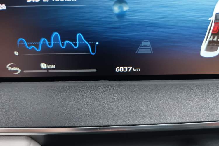 Used Geely Auto Preface L 2024 Zhiqing 1.5TD Tiangong Edition Odometer Close Up