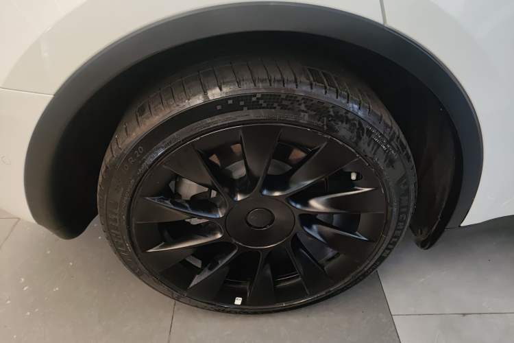Used Tesla Model Y 2022 Rear-Wheel-Drive Version