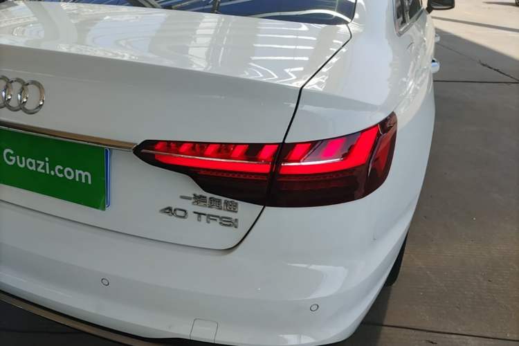 Used Audi A4L 2020 40 TFSI Fashionable and Elegant Model
