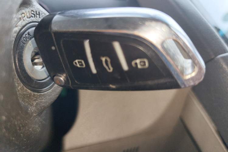 Used Toyota Camry 2012 200E Classic Elite Edition Vehicle Key