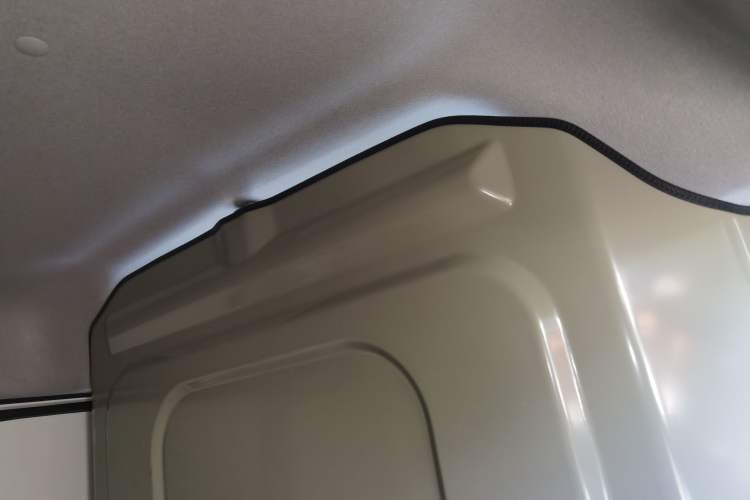 Used CHANGAN KUAYUE Xing V7 EV 2023 250km Double-Door Standard Version 2 Seats Headliner