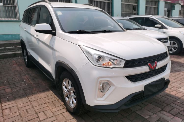 Used Wuling Hongguang S3 2018 1.5L Manual Comfort Model China V Standard