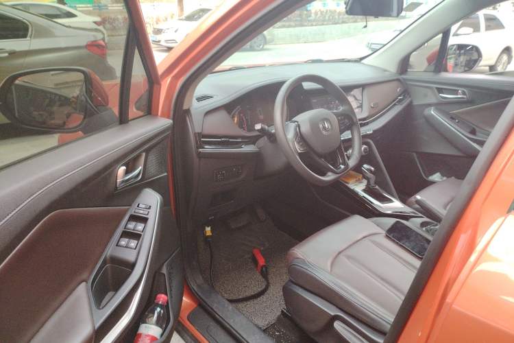 Used Changan CS15 2019 1.5L Automatic Flagship Version China VI Standard
