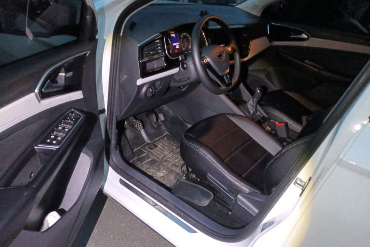 Used Jetta VS5 2022 280TSI Manual Advanced Trim