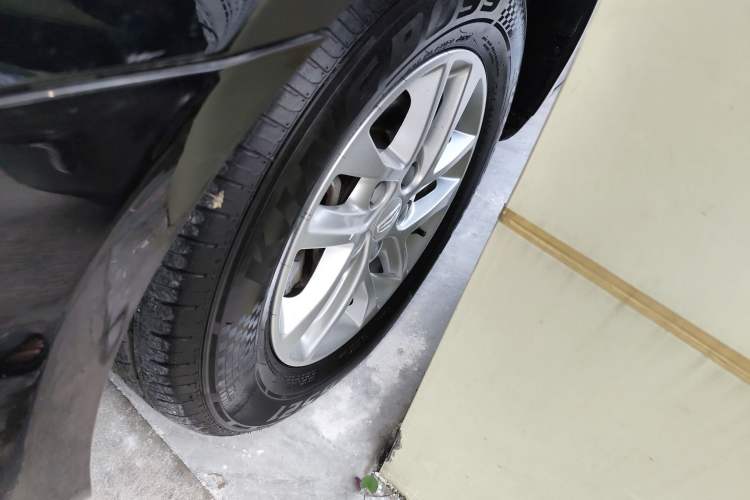 Used Geely Auto Emgrand 2017 Sedan Million Edition 1.5L CVT Luxury Model