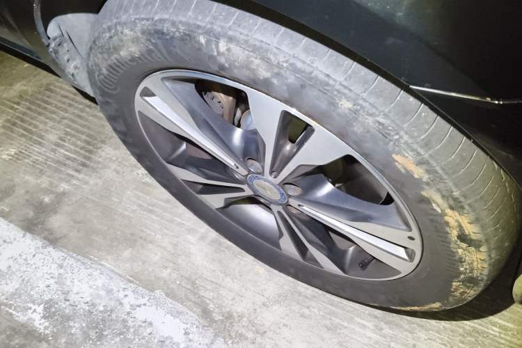 Used Mercedes-Benz V-Class 2017 V 260 Avantgarde Edition