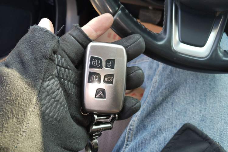 Used Jaguar XFL 2019 XFL 2.0T 250 PS Two-Wheel-Drive Luxury Edition
