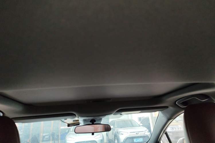 Used Toyota Levin 2019 185T CVT Luxury Edition China VI Standard Headliner