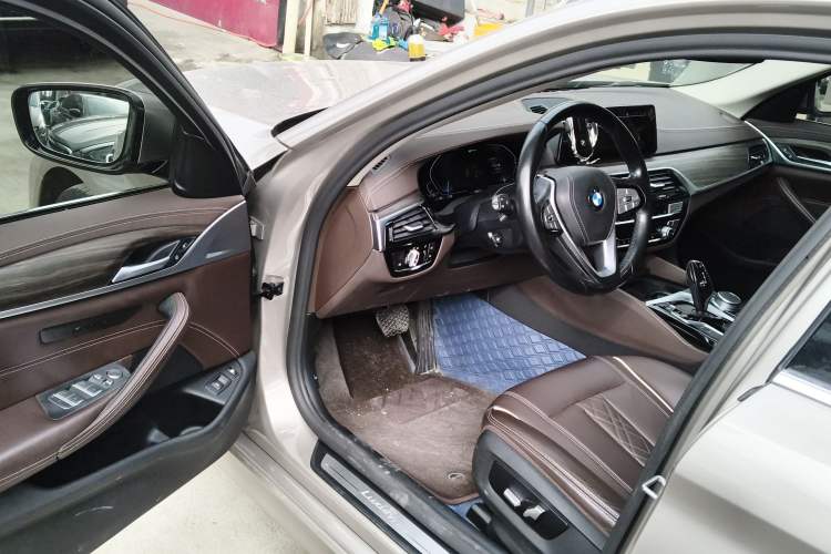 Used BMW 5 Series New Energy 2020 Mileage Upgrade Version 530Le Luxury Package