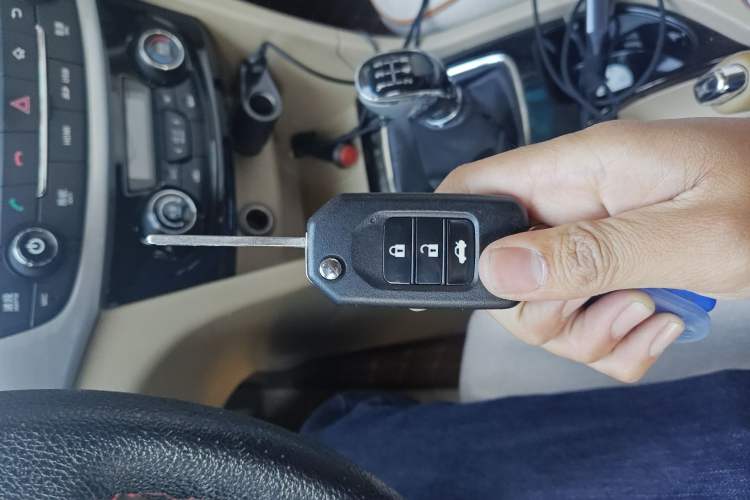 Used Baojun 730 2016 1.5L Manual Comfort Version 7 Seats China V Emission Standard
