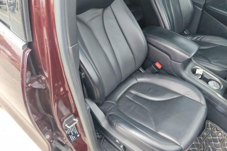 Used Lincoln MKC 2017 2.0T Two-Wheel Drive Deluxe Edition