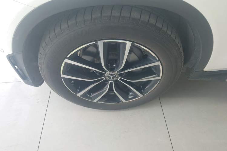 Used Mercedes-Benz GLC 2020 Facelift GLC 300 L 4MATIC Dynamic Edition
