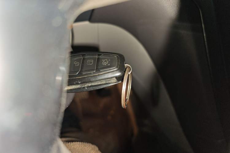 Used Ford Mondeo 2013 2.3L Fashion Edition Vehicle Key