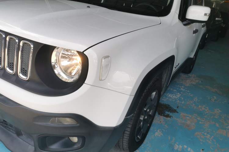 Used Jeep Renegade 2017 180T Automatic Kinetic Edition+