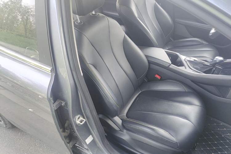 Used Roewe i5 2021 1.5L CVT Starry Edition