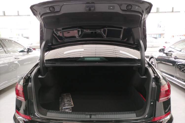 Used Volkswagen Passat 2024 380TSI Starry Luxury Edition