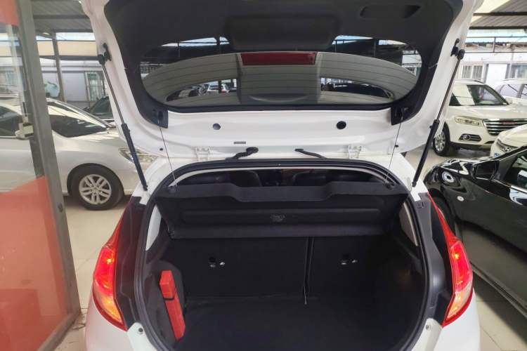 Used Ford Fiesta 2014 Hatchback 1.0 GTDi Automatic Dynamic Model