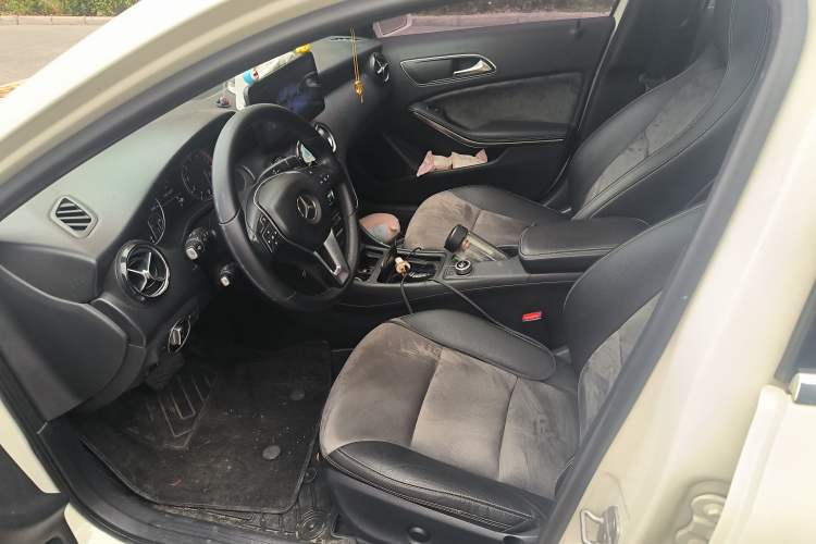 Used Mercedes-Benz A-Class 2013 A 180 Fashion Model