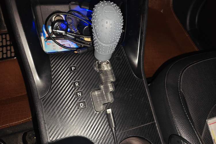 Used Hyundai ix35 2015 2.0L Automatic 2WD Smart Type China IV