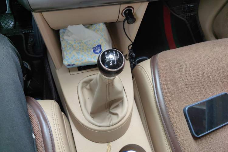 Used Volkswagen Touran 2011 1.4T Manual Zhiya Edition 5 Seats
