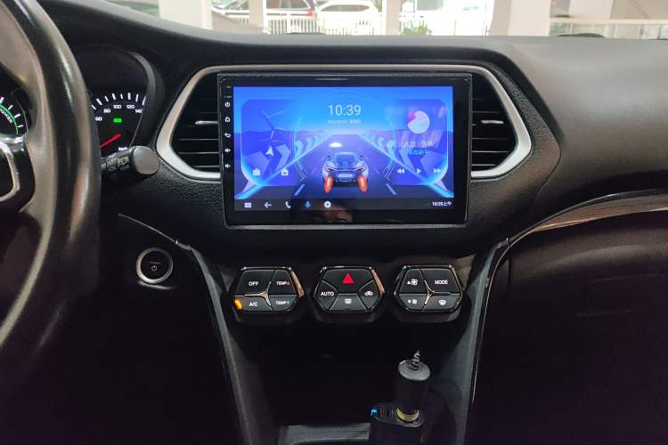 Used GAC Trumpchi GS4 New Energy 2019 1.5L PHEV Smart Enjoyment Version Audio And AC Panel