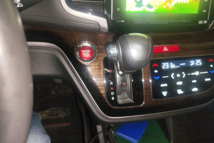 Used Honda Odyssey 2017 2.4L Supreme Edition