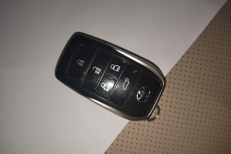 Used Toyota Alphard 2018 Revised Version 3.5L Luxury Edition