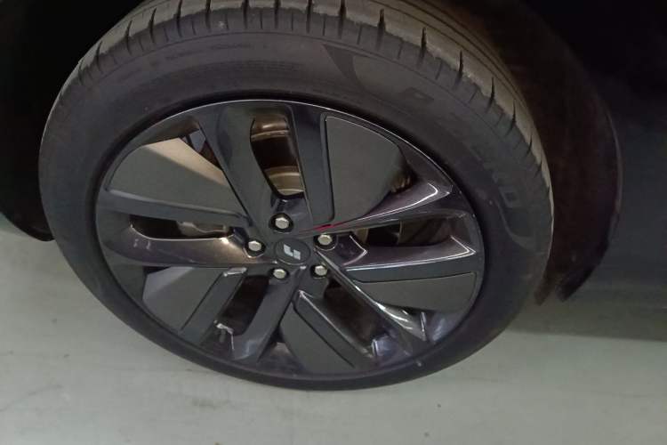 Used Li Auto L6 2024 Pro Model
