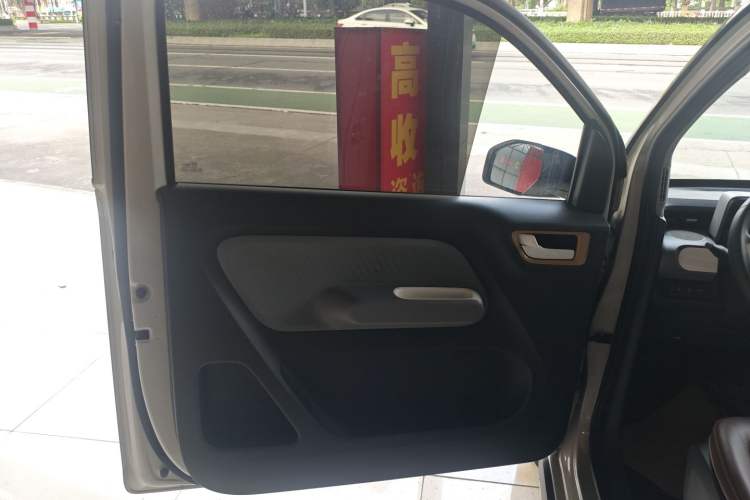 Used Wuling Hongguang MINIEV 2022 GAMEBOY 200km Gaming Edition with Lithium Iron Phosphate