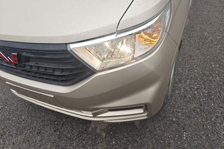 Used Wuling Hongguang V 2021 1.5L Jingqu Version LAR