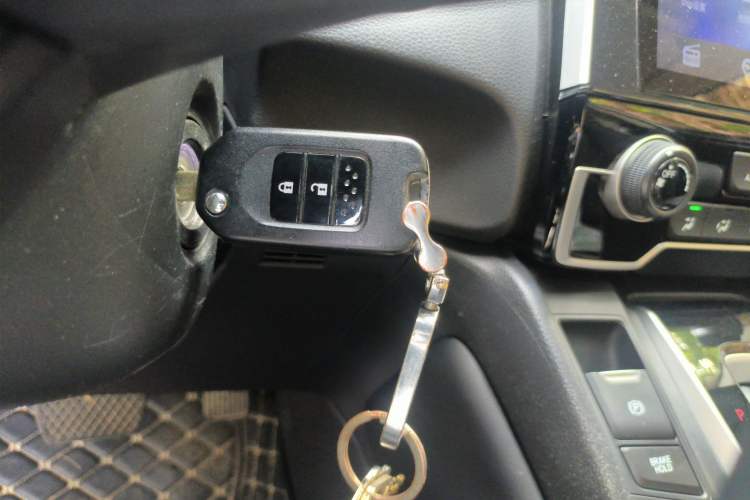 Used Honda CR-V 2021 240TURBO CVT 2WD Comfort Version