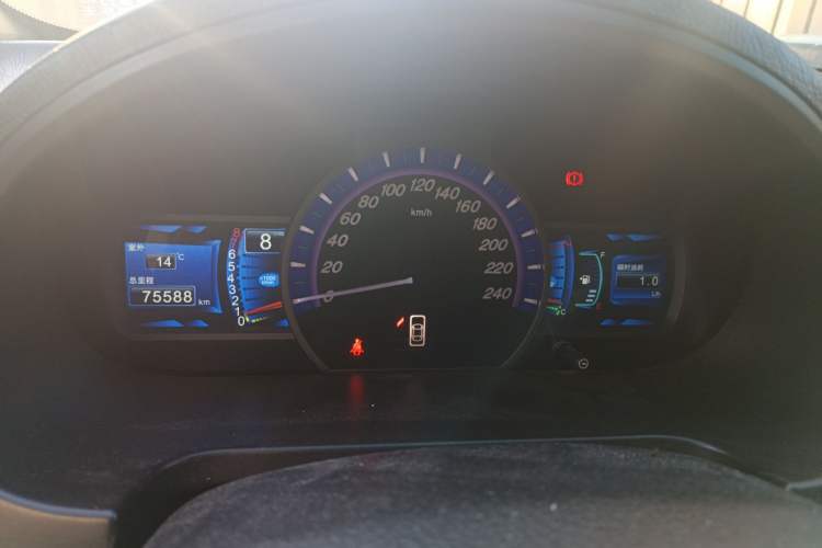 Used BYD S6 2013 Jingyue Edition 2.0L Manual Luxury Model 5 Seats
